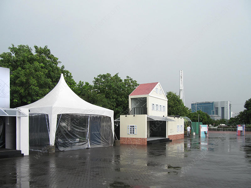Custom Trade Show Tents 